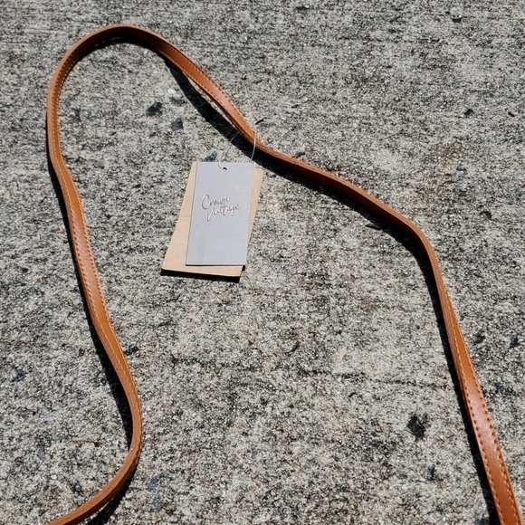 Handmade  Hp March 5 Duo  rattan bag gorgeous host pick March  5  rattan bag 🎒 - Picture 3 of 8